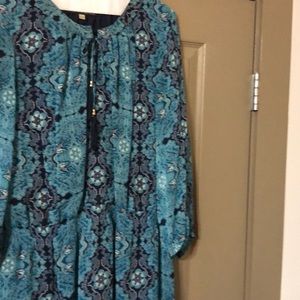 Lovely long sleeve dress blue/black paisley.